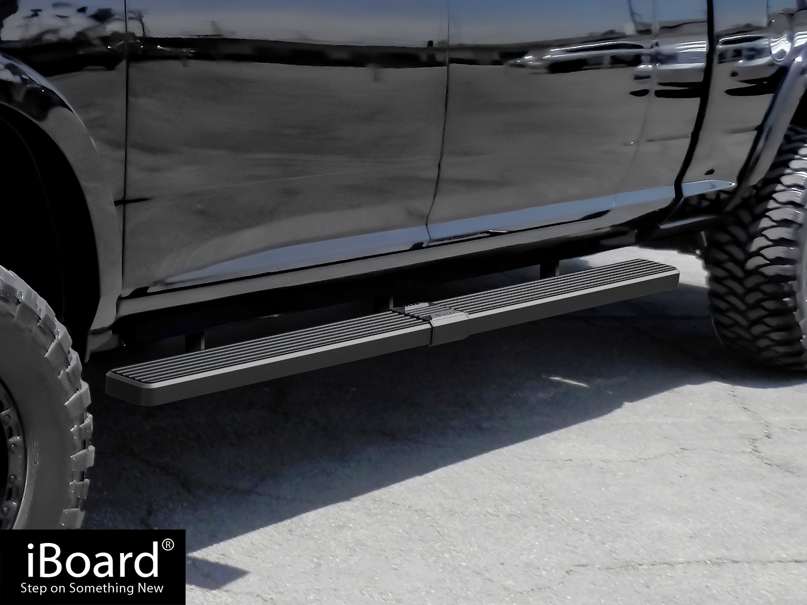 APS プレミアム 6インチ ブラック iBoard ランニングボード フォード F150 レギュラーキャブ 09-14に対応 APS Premium 6\" Black Side Steps Fit 15-25 Ford F150 Regular Cab